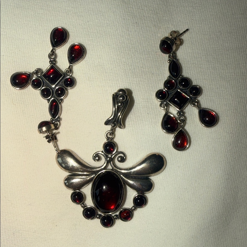 Elegant Silver and Red Jewelry Set